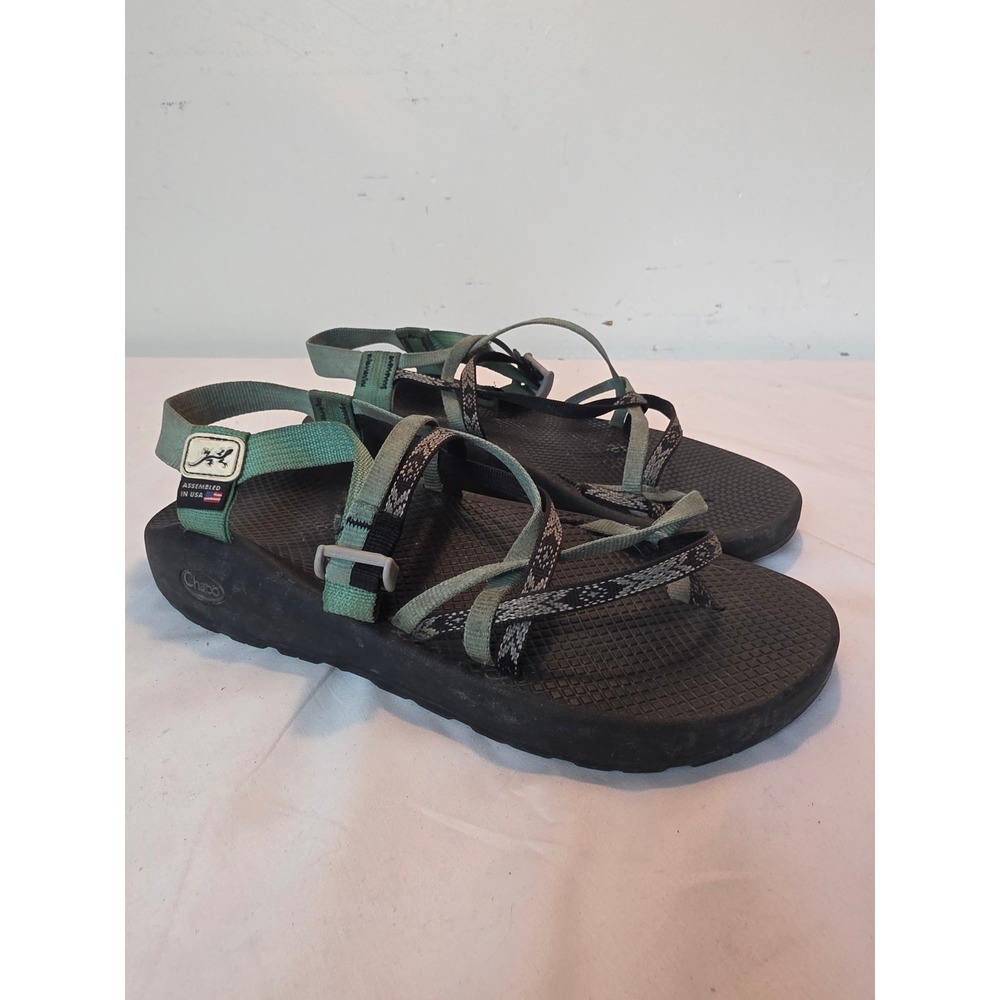 Chaco Z2 Classic Sport Sandals Mens 11 Sage Green Black Toe Loop USA Assembled